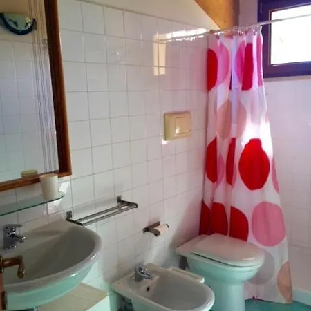 N186 - Numana, Nuovo Bilocale Con Piscina דירה